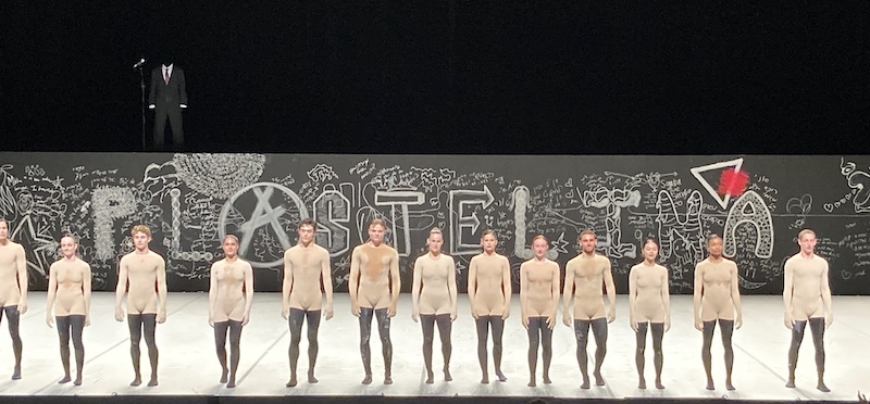 Naharin'Virus © M.C.