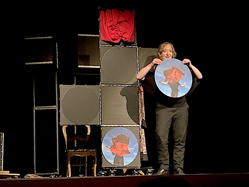 Compagnie Chabraque : In Petto: Théâtre de Pertuis © M.C.
