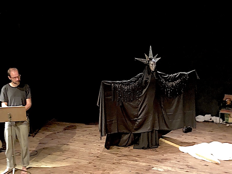 Théâtre des Ateliers/ Compagnie d'entraînement/ Lecture Plus/ Conte des étoiles © M.C.
