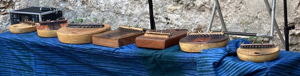Kalimbas d'Alexandre Grothendieck: Les Printemps du Monde 2025 © M.C.