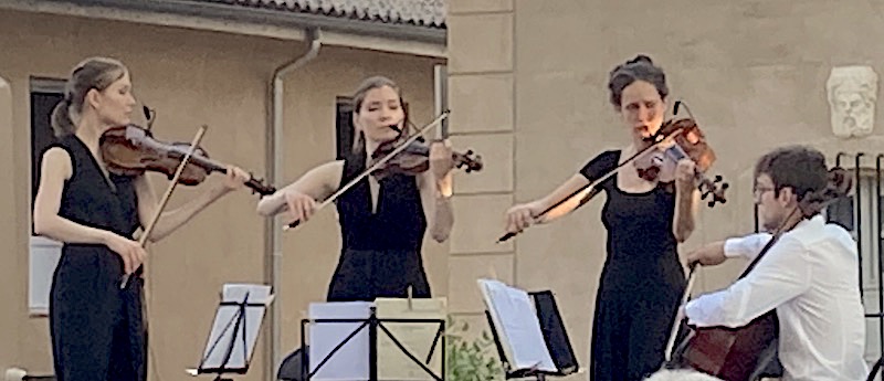Aix en Juin / spectacle Cézanne/ Quatuor Ineo/ Jas de Bouffan © M.C.