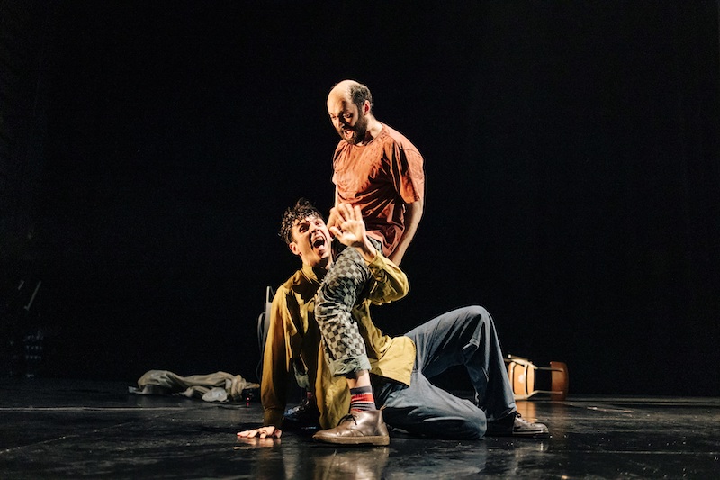 Tonight / Bert & Nasi © Claire Gaby