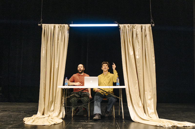 Tonight / Bert & Nasi © Claire Gaby