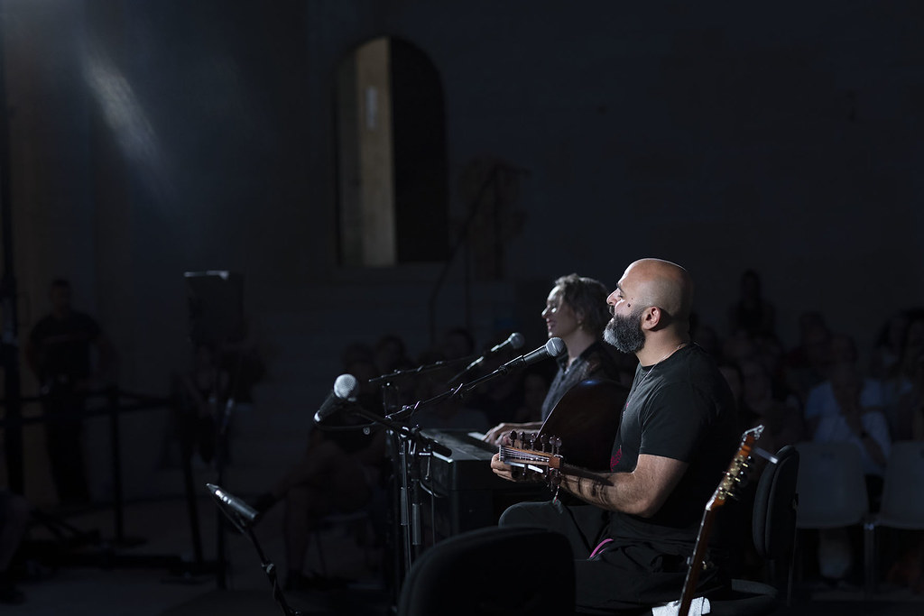 Concert Ana Silvera : Saied Silbak Silvacane 2026 © Vincent Beaume3 Concert Ana Silvera / Saied Silbak Silvacane / Festival d'Aix-en-Provence 2026 © Vincent Beaume